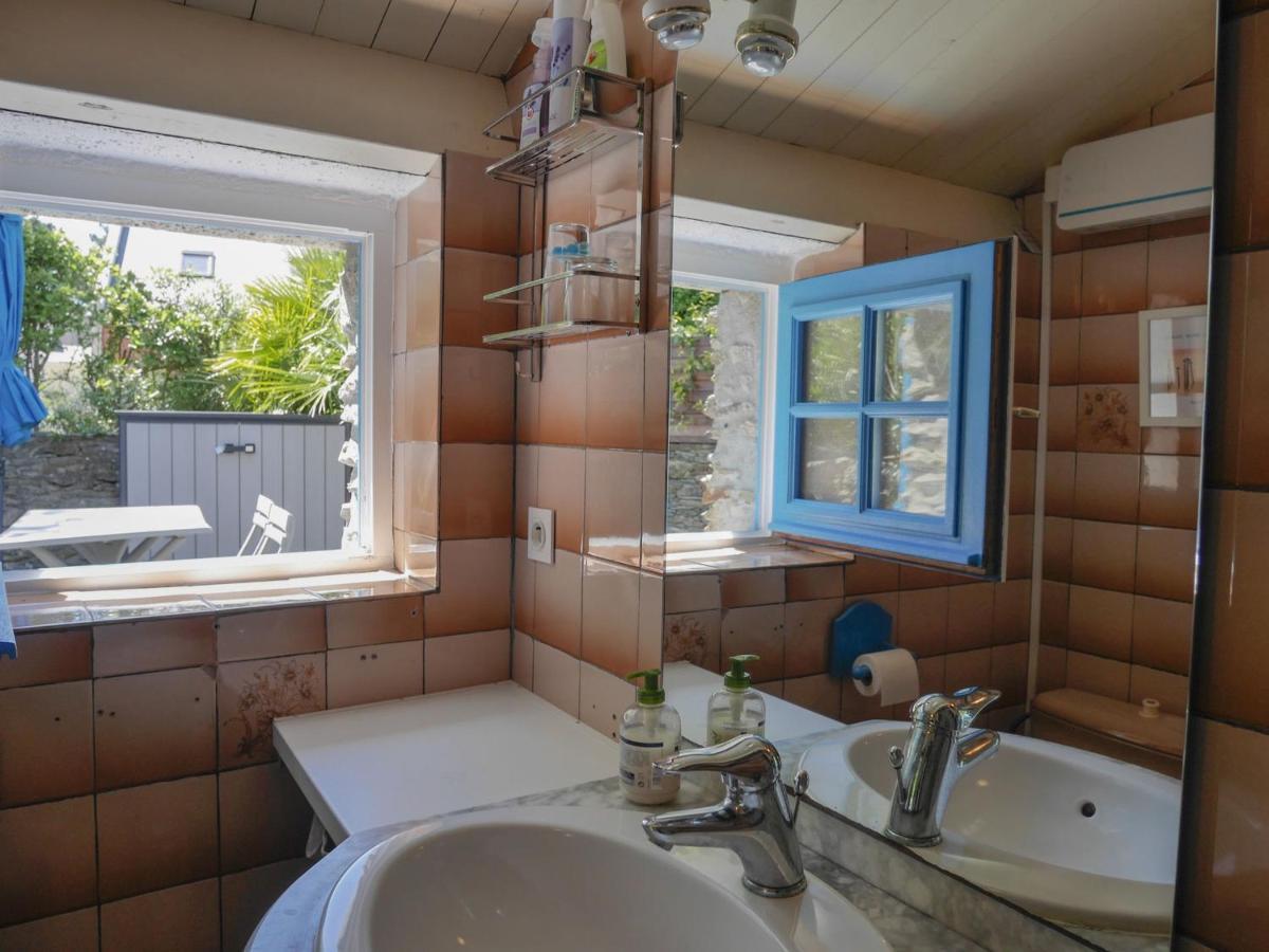 Maison Authentique Renovee, Proche Plage Et Commerces, Avec Terrasse Et Toutes Commodites, 2 Etoiles - Fr-1-418-135 Locmaria Exterior photo